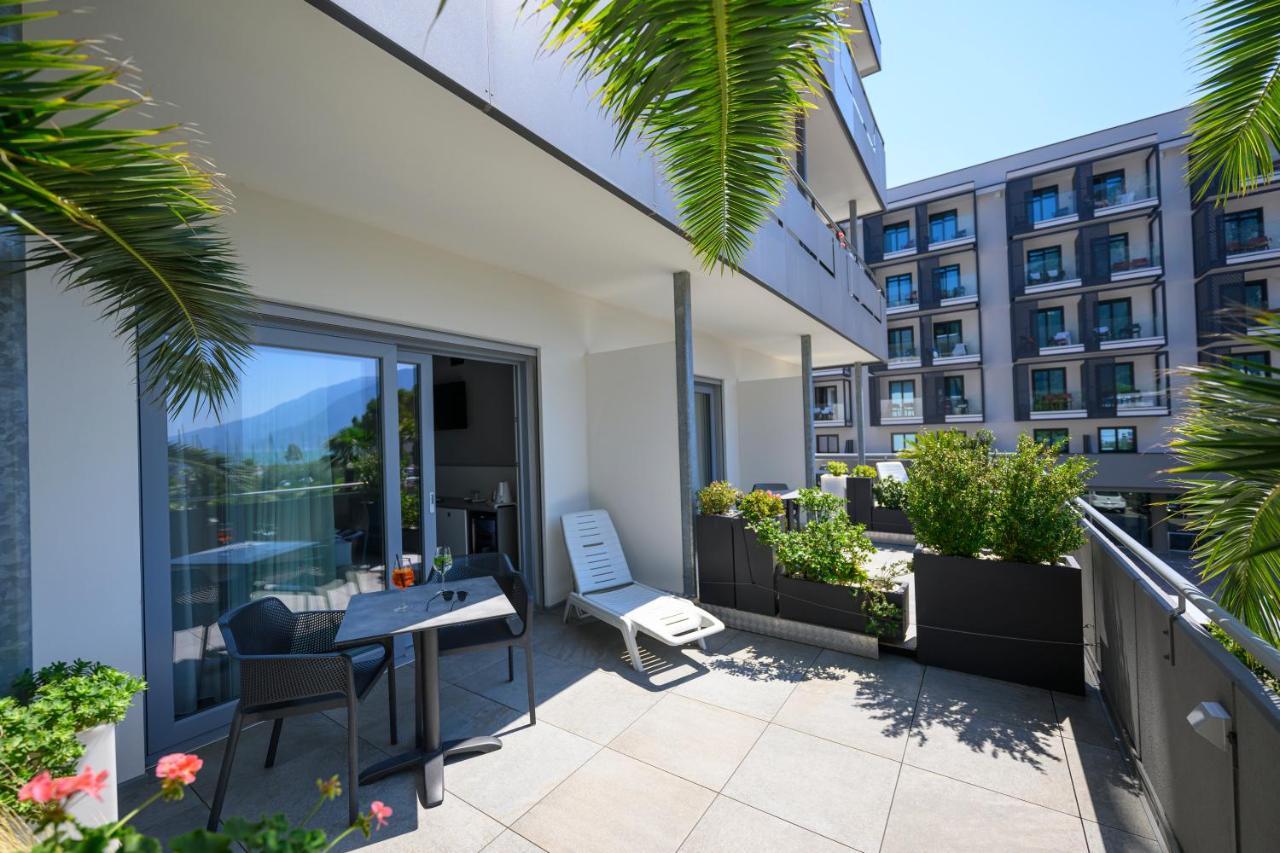 Hotel Riviera Riva del Garda Exterior photo